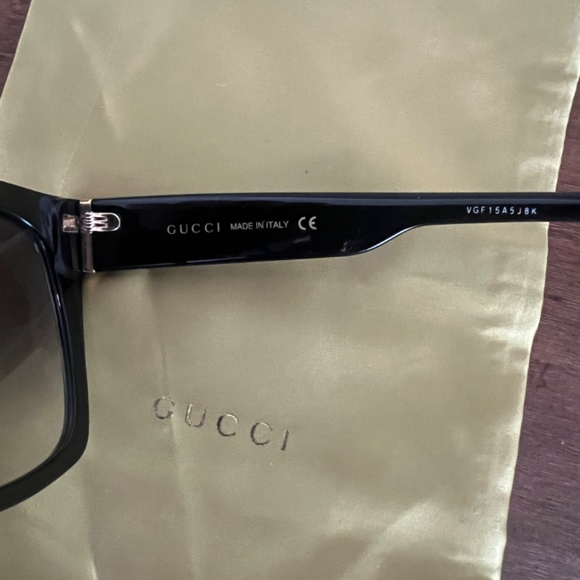 Gucci Sunglasses GG0495S - Picture 9 of 12